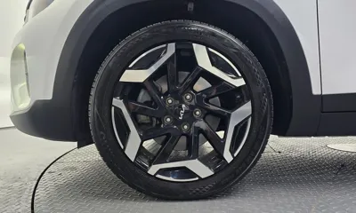 Kia Seltos 2023, 53507 км, за 16091.21 USD
