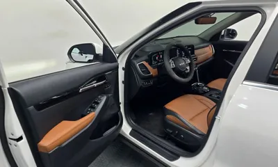 Kia Seltos 2023, 53507 км, за 16091.21 USD - фото 11