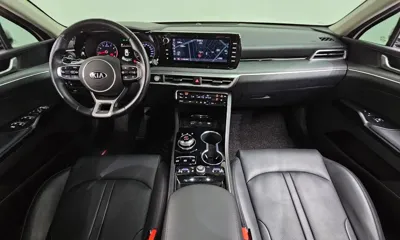 Kia K5 2020, 100487 км, за 11356.18 USD - фото 7