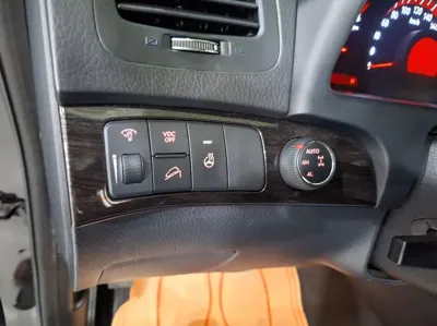 Kia Mohave 2014, 214595 км, за 3908.8 USD - фото 12