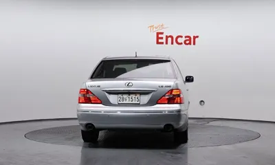 Lexus LS 2004, 183062 км, за 5710.91 USD