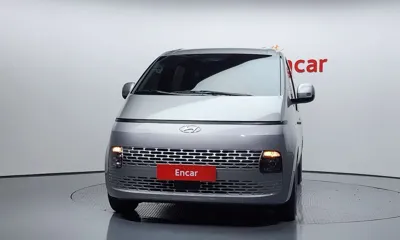 Hyundai Staria 2023, 83286 км, за 16349.18 USD