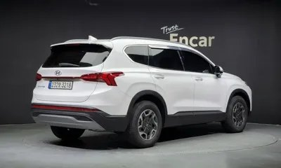 Hyundai Santafe 2023, 119944 км, за 20021.01 USD