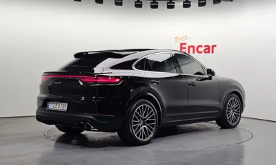Porsche Cayenne 2023, 34533 км, за 64089.85 USD