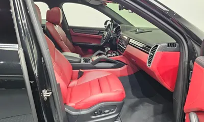 Porsche Cayenne 2023, 34533 км, за 64089.85 USD - фото 11