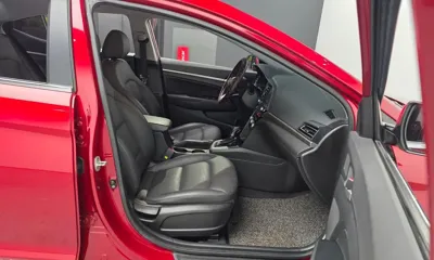 Hyundai Avante 2019, 43511 км, за 7411.05 USD - фото 11