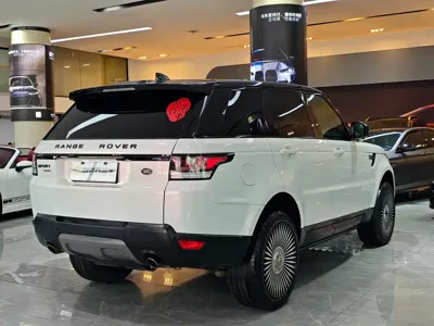 Land Rover Sport