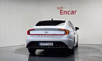 Hyundai Sonata 2022, 122092 км, за 15688.59 USD