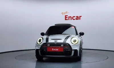 MINI Cooper 2022, 85497 км, за 15101.15 USD