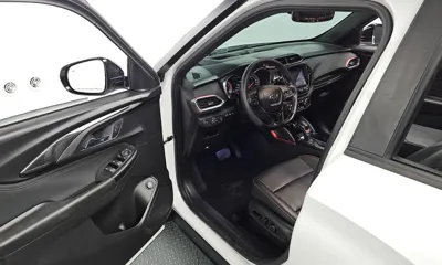 ChevroletGMDaewoo Trailblazer 2021, 122645 км, за 10564.91 USD - фото 11