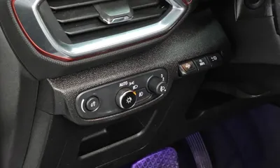 ChevroletGMDaewoo Trailblazer 2021, 122645 км, за 10564.91 USD - фото 14