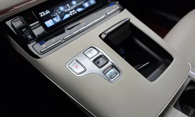 Hyundai Grandeur 2022, 73896 км, за 14918.57 USD - фото 9