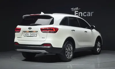 Kia Sorento 2016, 119795 км, за 8775.7 USD