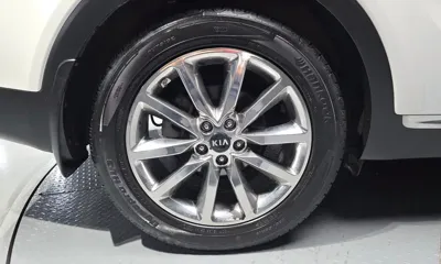 Kia Sorento 2016, 119795 км, за 8775.7 USD