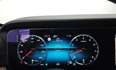 Mercedes-Benz E-Class 2021, 37927 км, за 24039.1 USD - фото 8