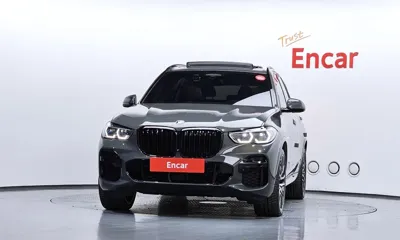 BMW X5 2022, 60902 км, за 51225.36 USD