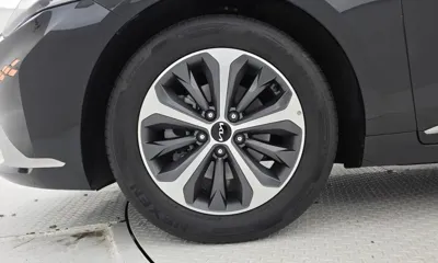 Kia K8 2023, 18282 км, за 20152.11 USD