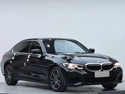 BMW 3 Series 2022, 30500 км, за 31223.4 USD
