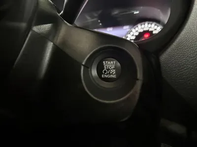 Jeep Renegade 2021, 33094 км, за 10634.11 USD - фото 15