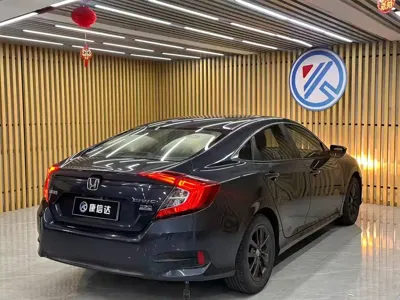 Honda Civic 2020, 29000 км, за 8651.98 USD - фото 7