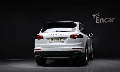 Porsche Cayenne 2015, 117632 км, за 19640.03 USD
