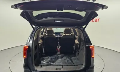 Kia Canival 2024, 32808 км, за 28807.92 USD - фото 20