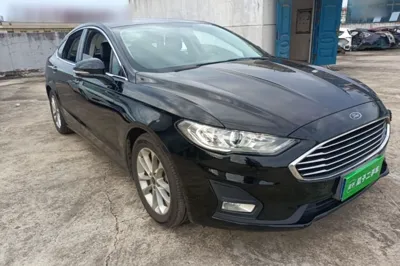Ford Mondeo 2018, 57800 км, за 10311 USD