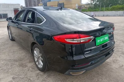 Ford Mondeo 2018, 57800 км, за 10311 USD
