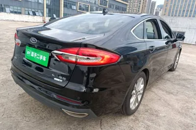 Ford Mondeo 2018, 57800 км, за 10311 USD - фото 6