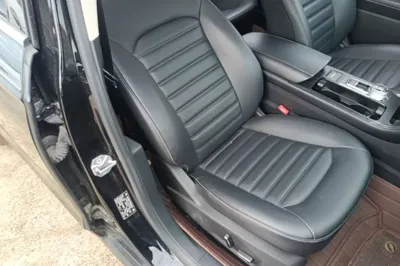 Ford Mondeo 2018, 57800 км, за 10311 USD - фото 19