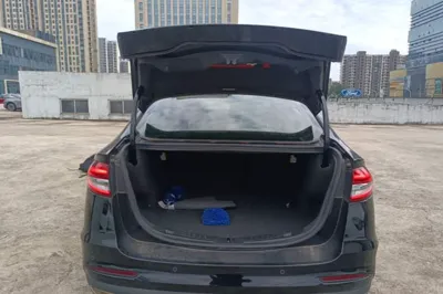 Ford Mondeo 2018, 57800 км, за 10311 USD - фото 22
