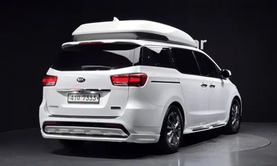 Kia Canival 2018, 105483 км, за 10097.73 USD