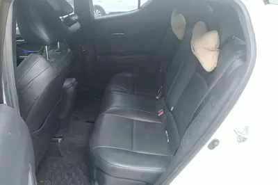 Toyota Izoa 2020, 44400 км, за 10439 USD - фото 25
