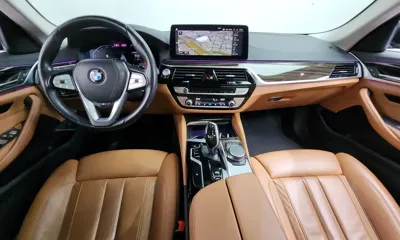 BMW 5-Series 2021, 89089 км, за 19600.11 USD - фото 7