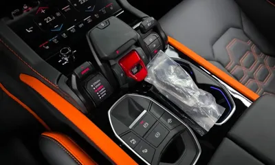 Lamborghini Urus 2025, 51 км, за 349736.6 USD - фото 9