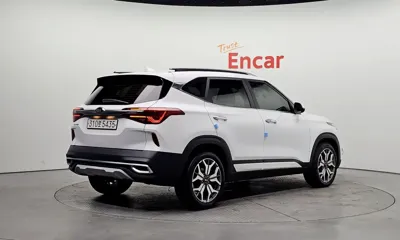 Kia Seltos 2021, 84092 км, за 8660.54 USD