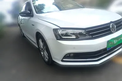 Volkswagen Sagitar 2018, 58800 км, за 13648 USD