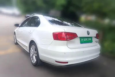 Volkswagen Sagitar 2018, 58800 км, за 13648 USD