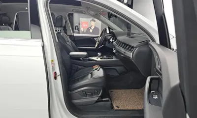 Audi Q7 2019, 102193 км, за 16576.73 USD - фото 26