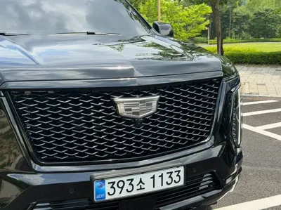 Cadillac Escalade 2025, 7800 км, за 113561.77 USD - фото 15