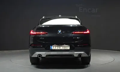 BMW X4 2021, 69129 км, за 24625.42 USD