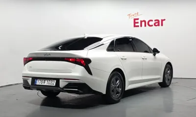 Kia K5 2024, 25852 км, за 13815.45 USD