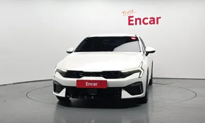 Kia K5 2024, 25852 км, за 13815.45 USD