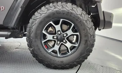 Jeep Wrangler 2021, 79323 км, за 26026.47 USD
