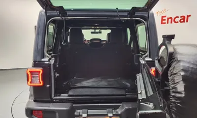 Jeep Wrangler 2021, 79323 км, за 26026.47 USD - фото 20
