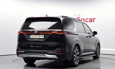 Kia Canival 2021, 85427 км, за 16225.15 USD