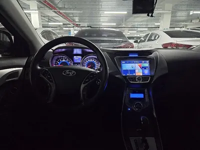 Hyundai Avante 2013, 77475 км, за 4012.17 USD - фото 9