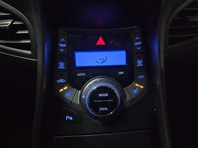 Hyundai Avante 2013, 77475 км, за 4012.17 USD - фото 14