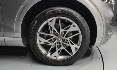 Genesis GV70 2021, 219421 км, за 16451.93 USD
