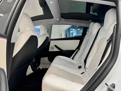 Tesla Model 3 2024, 12000 км, за 18830.38 USD - фото 6